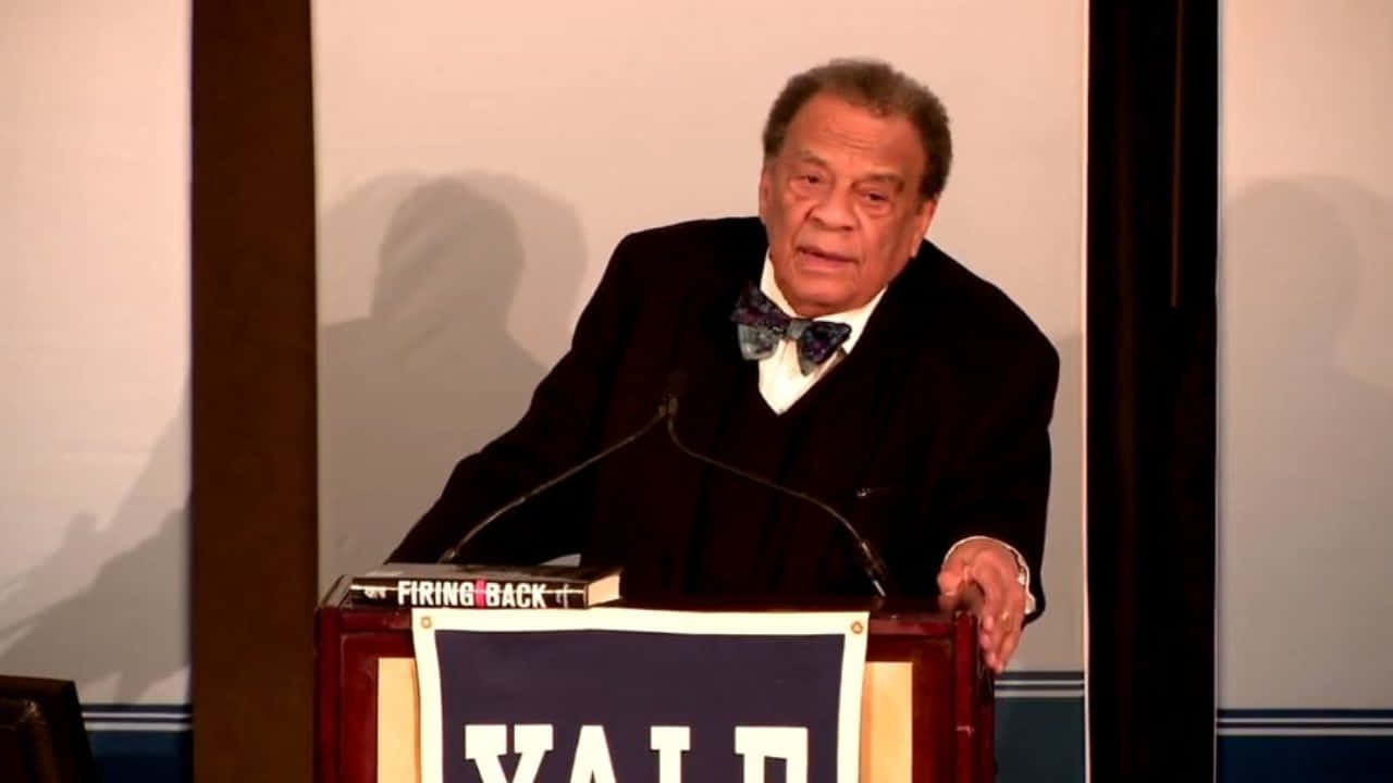 Andrew Young Speaking In Yale University Wallpaper