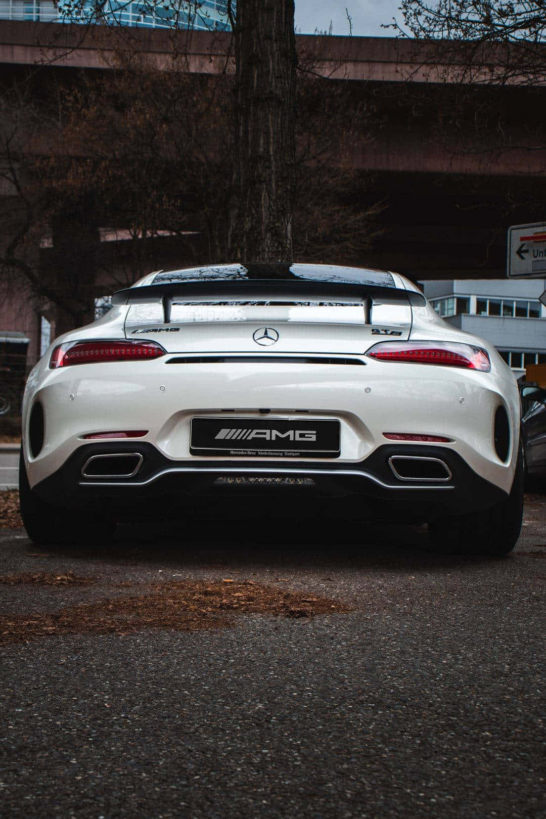 Back View Android White Amg Gt-r Background