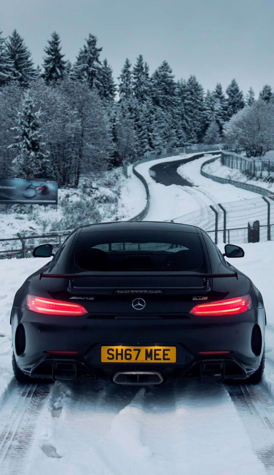 Android Black Amg Gt-r Snow Mountain Background