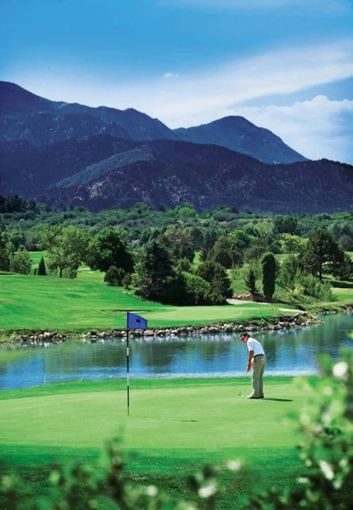 Android Golf Course Background River Mountains Background