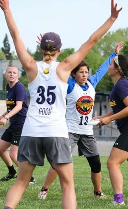 Arms Up Defense Pose During Android Ultimate Frisbee Background