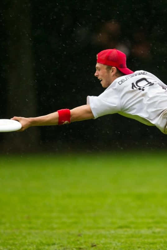 Red Cap And Armband Android Ultimate Frisbee Background