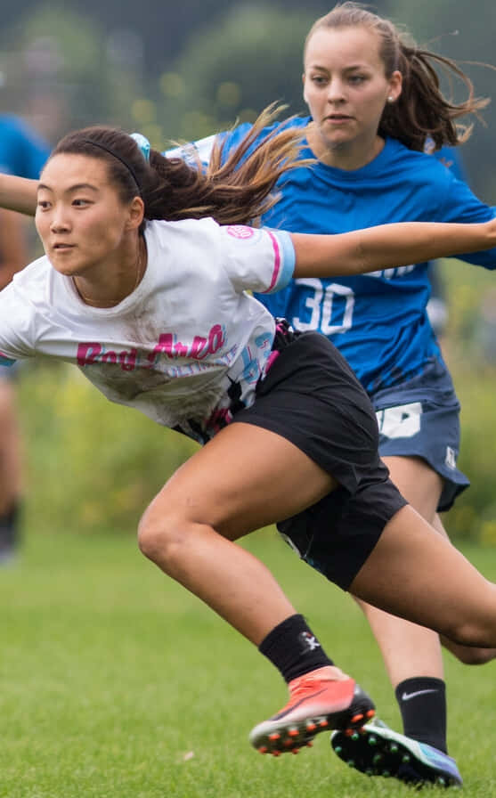 Female Opponents During Android Ultimate Frisbee Background