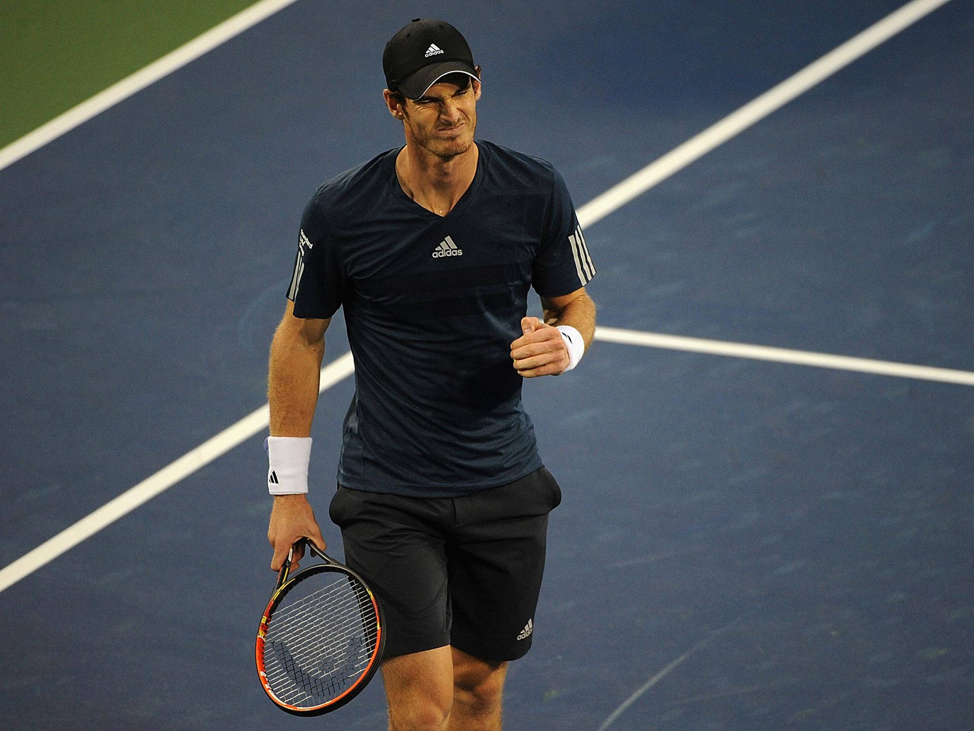 Andy Murray i sort Adidas-udstyr Wallpaper
