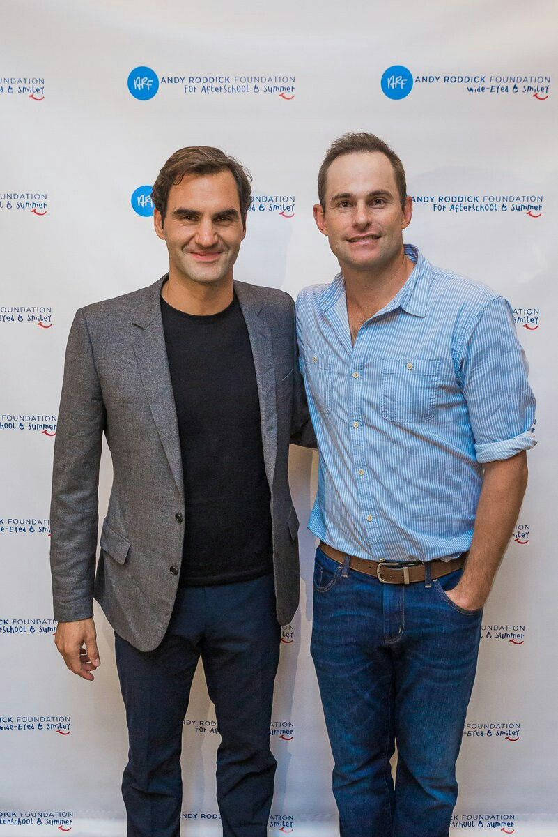 Andyroddick Und Roger Federer Stiftung Wallpaper