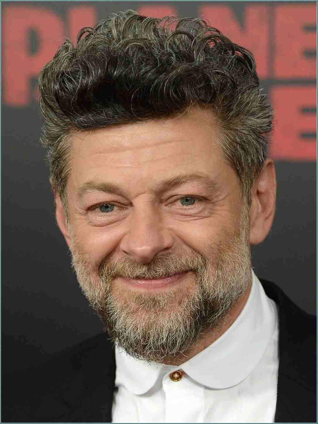 Andyserkis I Närbild. (this Would Be A Suitable Translation For A Computer Or Mobile Wallpaper Featuring A Close-up Of Andy Serkis.) Wallpaper