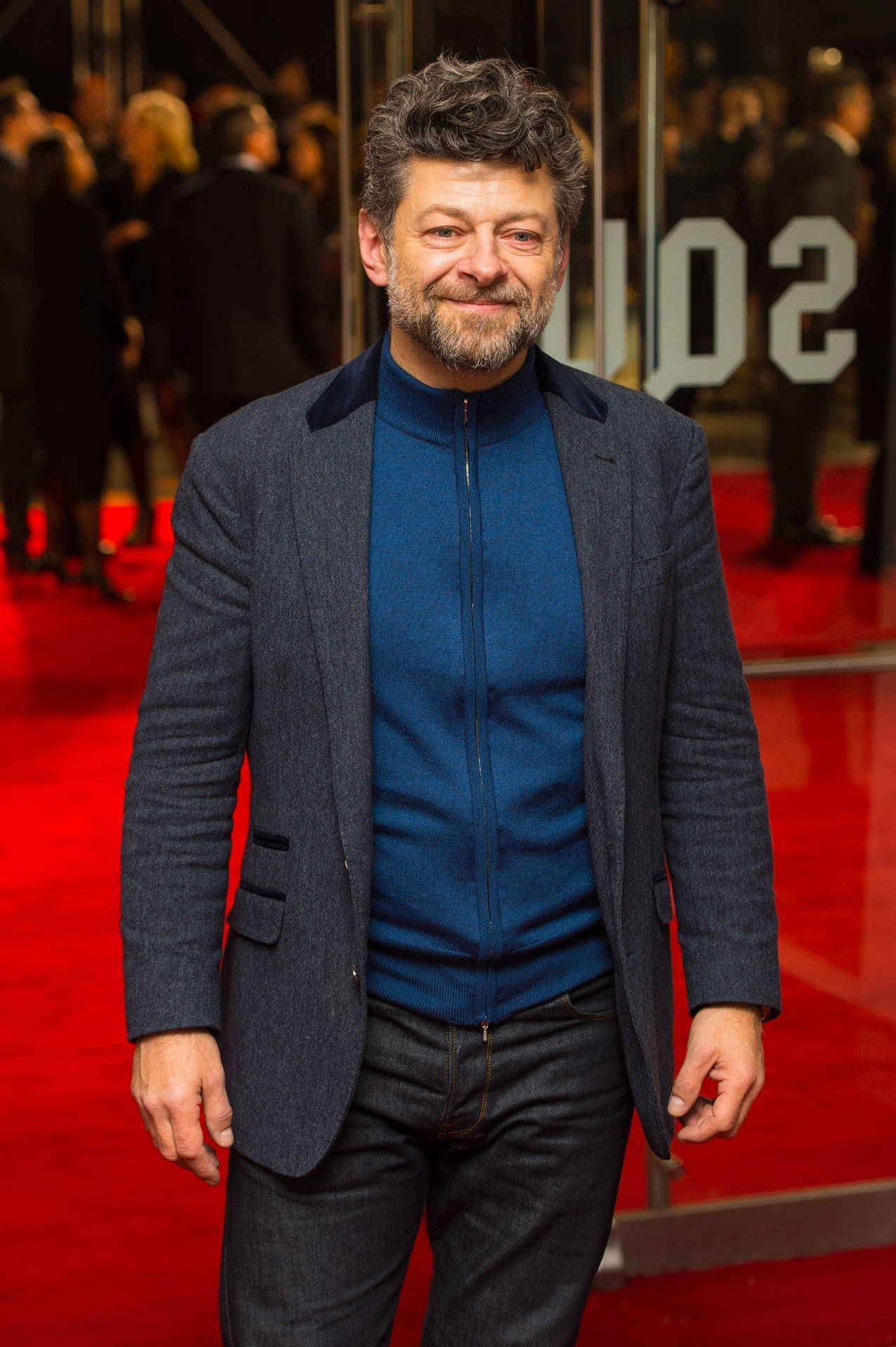 Andy Serkis With Casual Wear Wallpaper