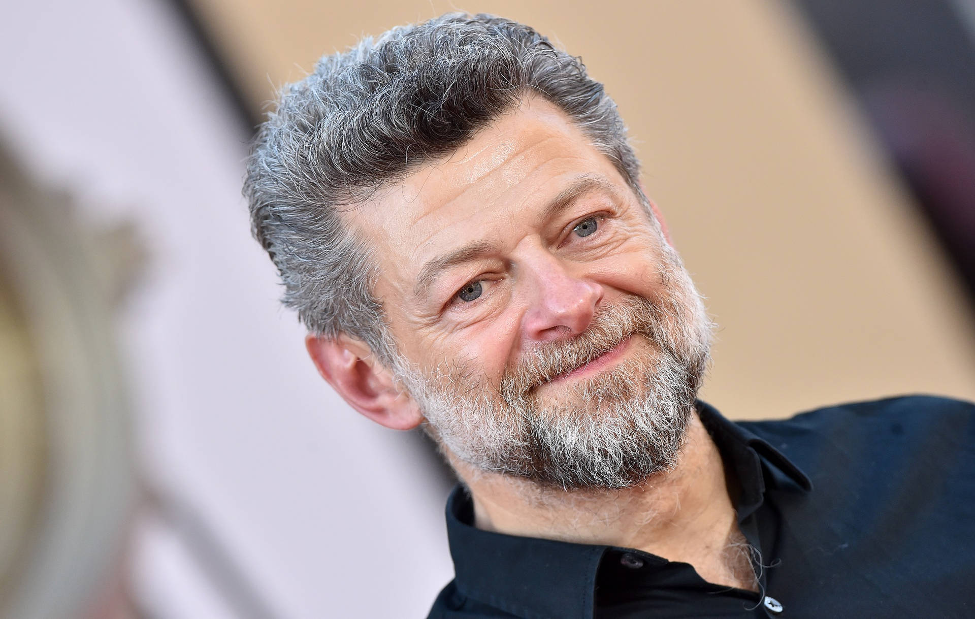 Andy Serkis With White Hair Wallpaper
