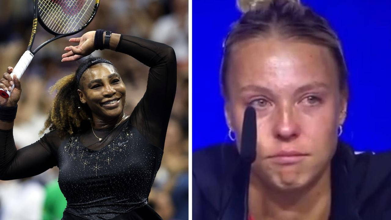 Anettkontaveit Piangendo Serena Williams Sorridendo Sfondo