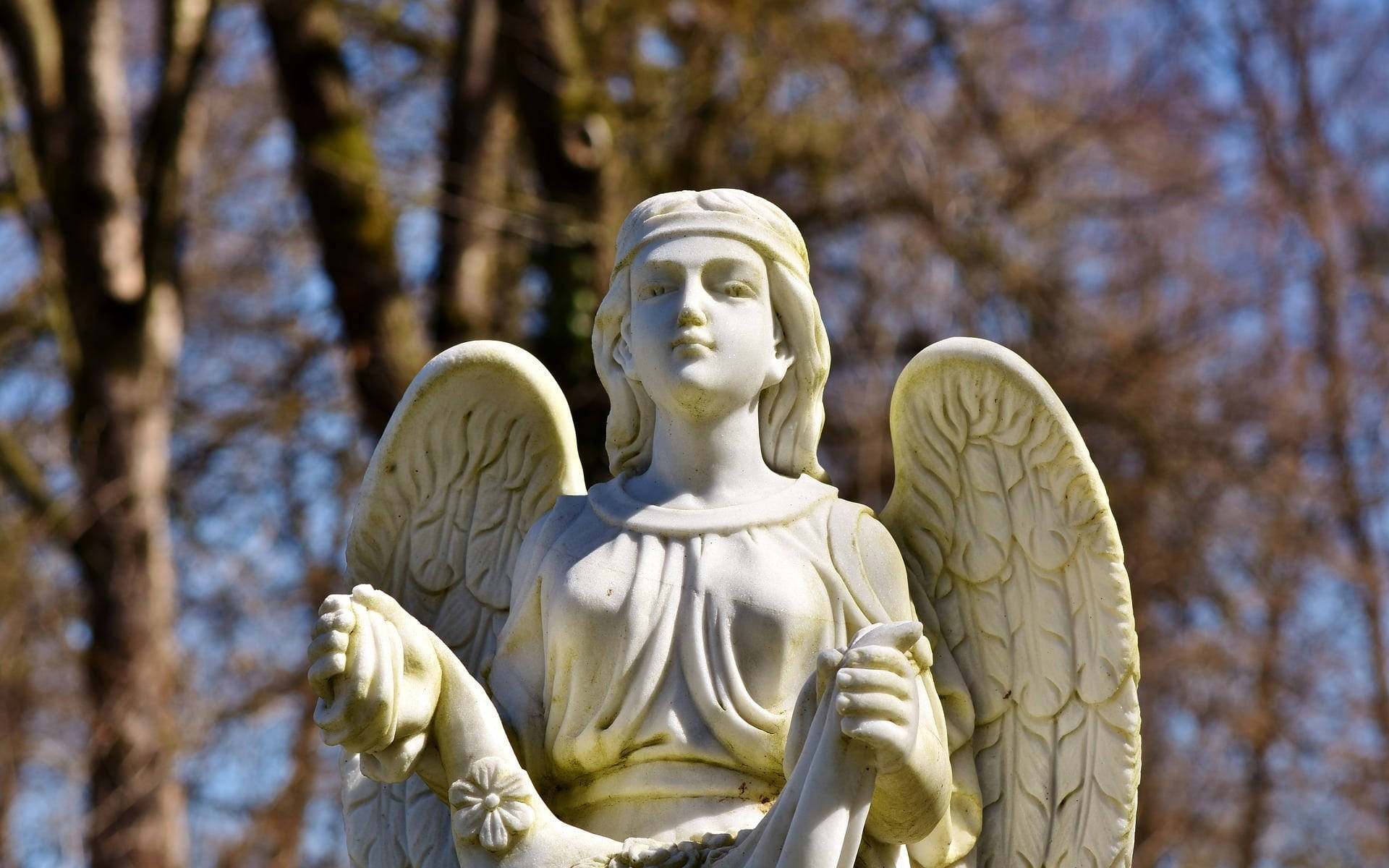Angel Statue Holding A Cloth Wallpaper