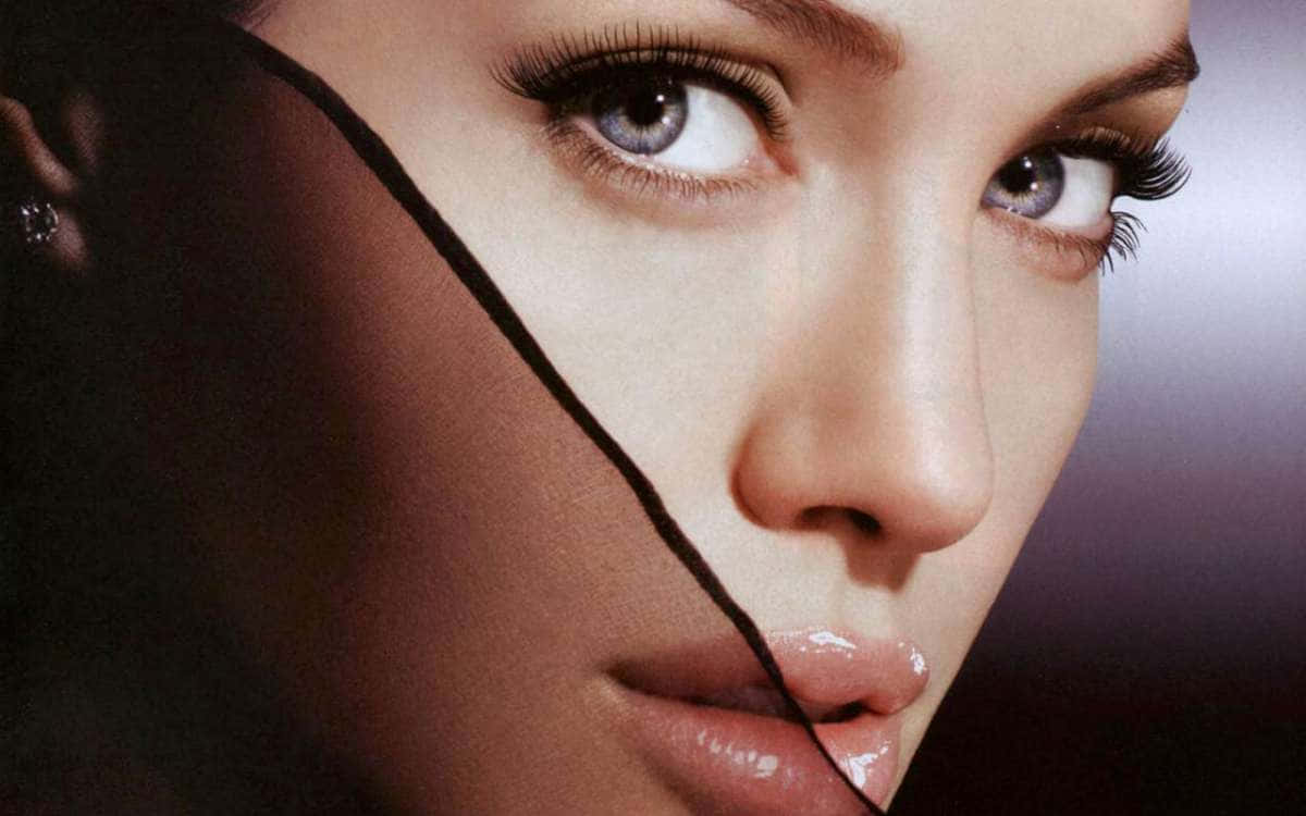 Ikoniskhollywood Skuespillerinde Angelina Jolie.