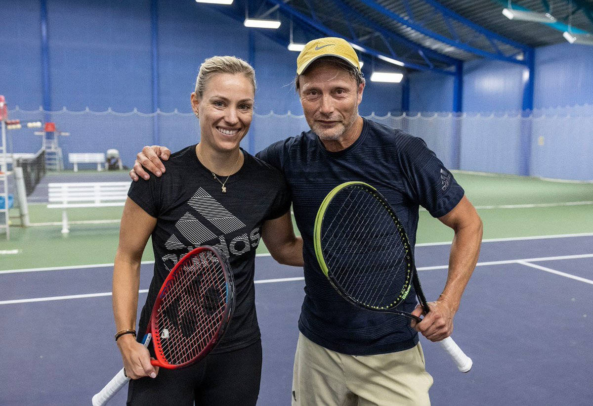 Angelique Kerber With Her Tennis Partner Wallpaper
