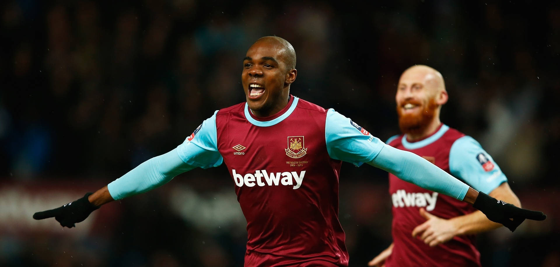 Angelo Ogbonna Viering West Ham Achtergrond