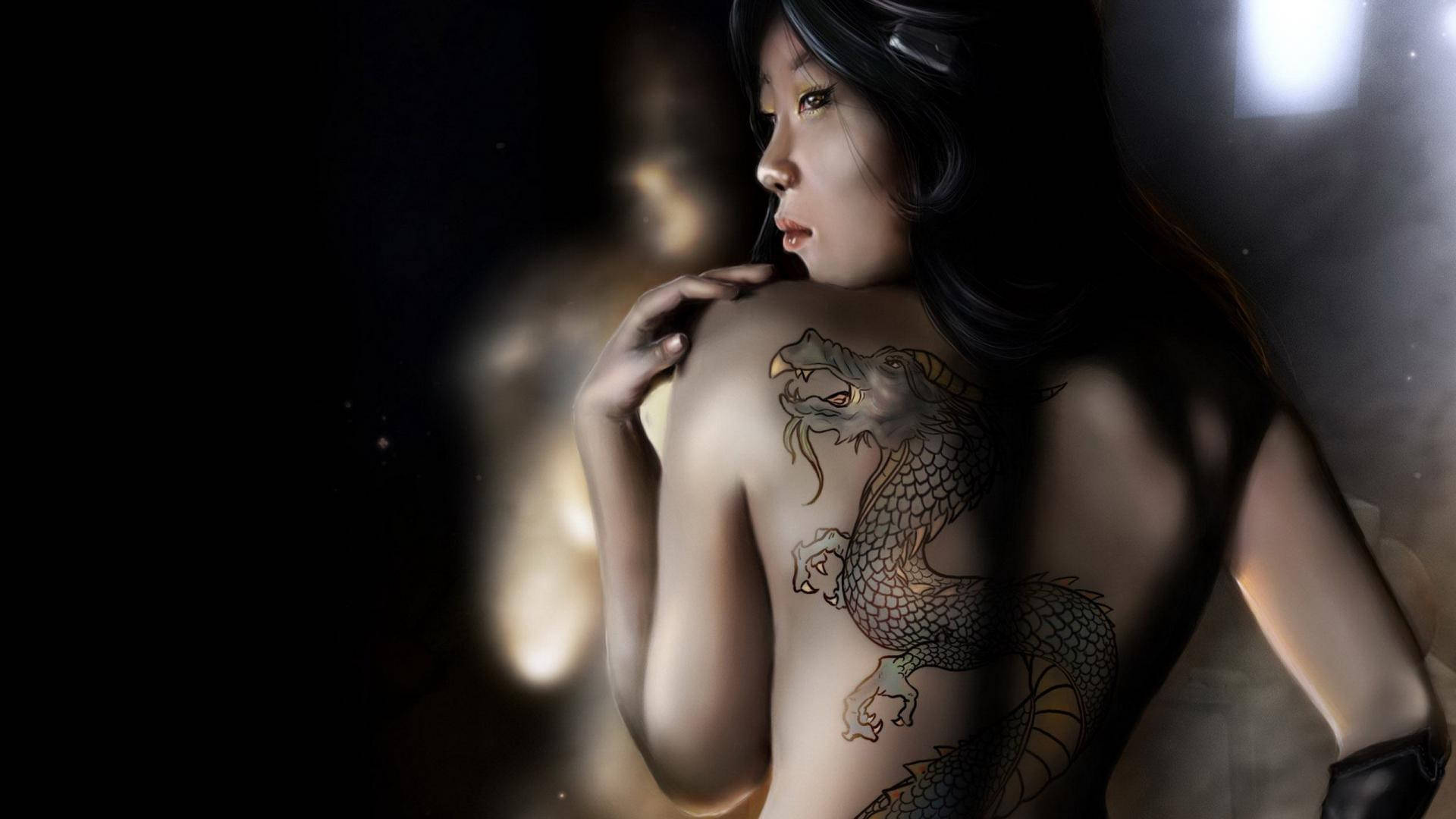 Animeret asiatisk pige med tatovering på skulderen Wallpaper