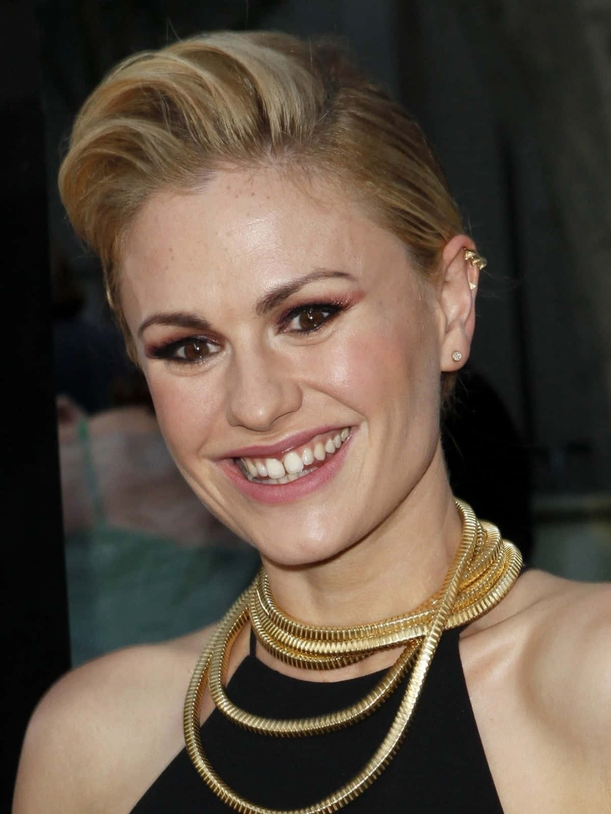 Anna Paquin Smiling Portrait Wallpaper