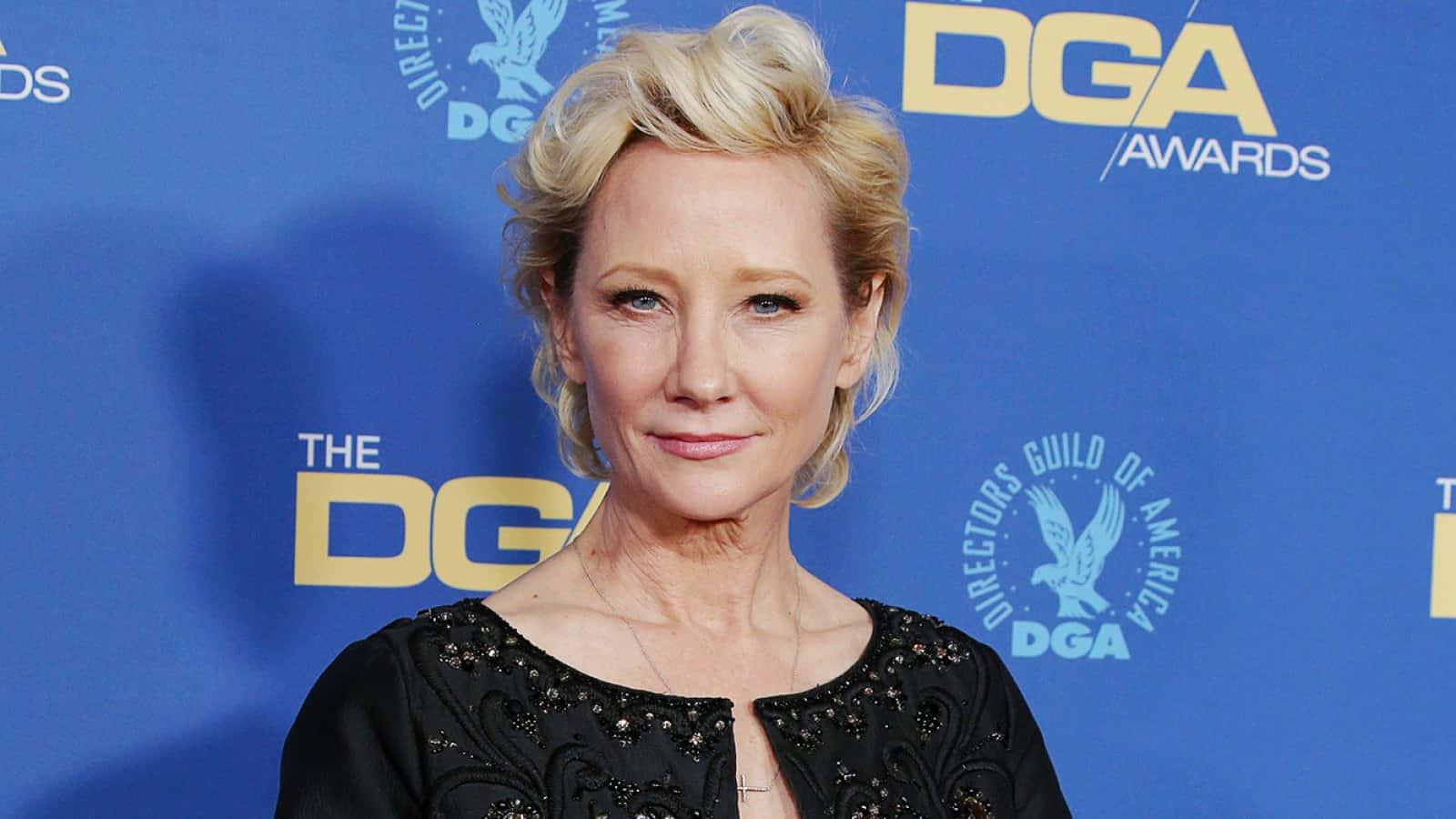 Swedishtranslation: Anne Heche Vid Dga Awards. (note: This Sentence Would Make Sense As A Title For A Wallpaper Featuring Anne Heche At The Dga Awards.) Wallpaper