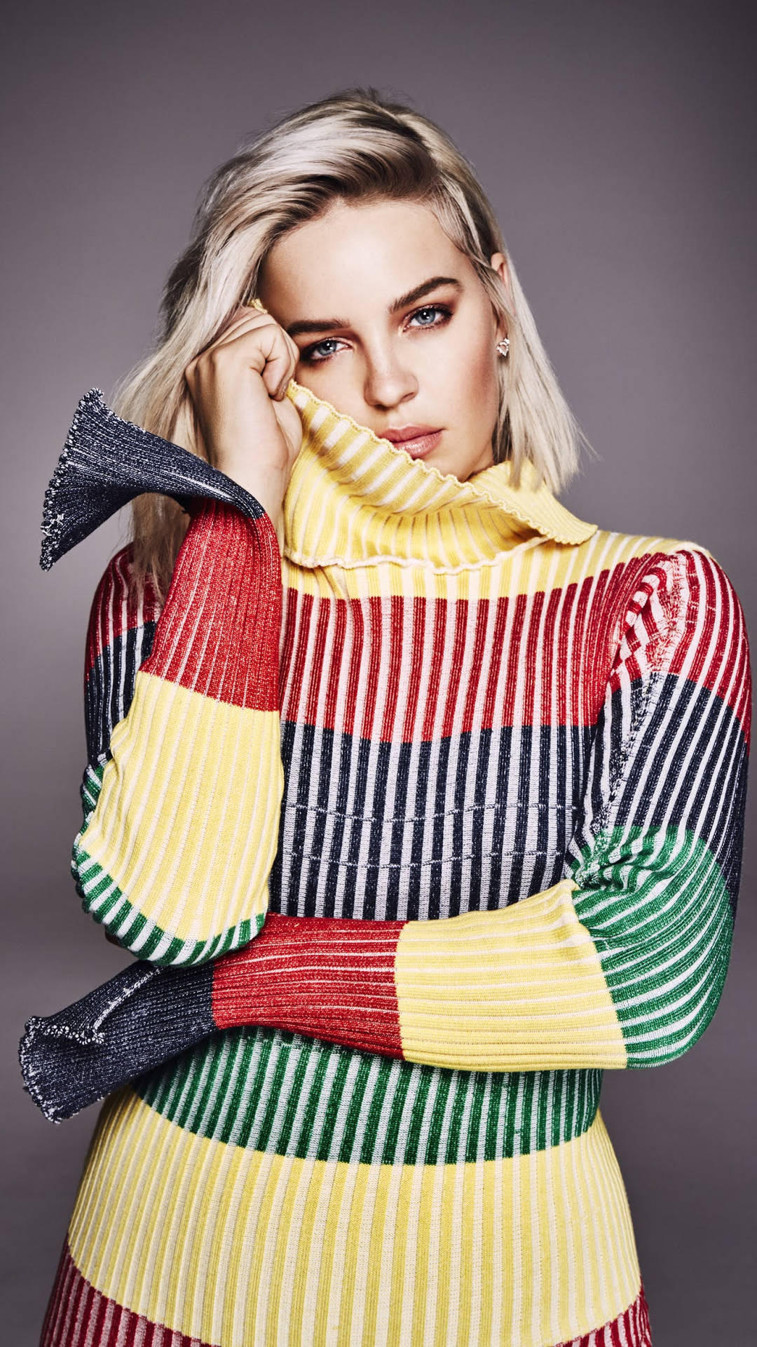 Anne-marie Colorful Sweater Background