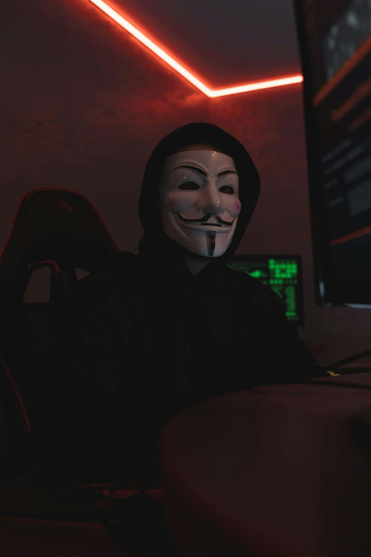 Anonymous Hackerin Dark Room Wallpaper