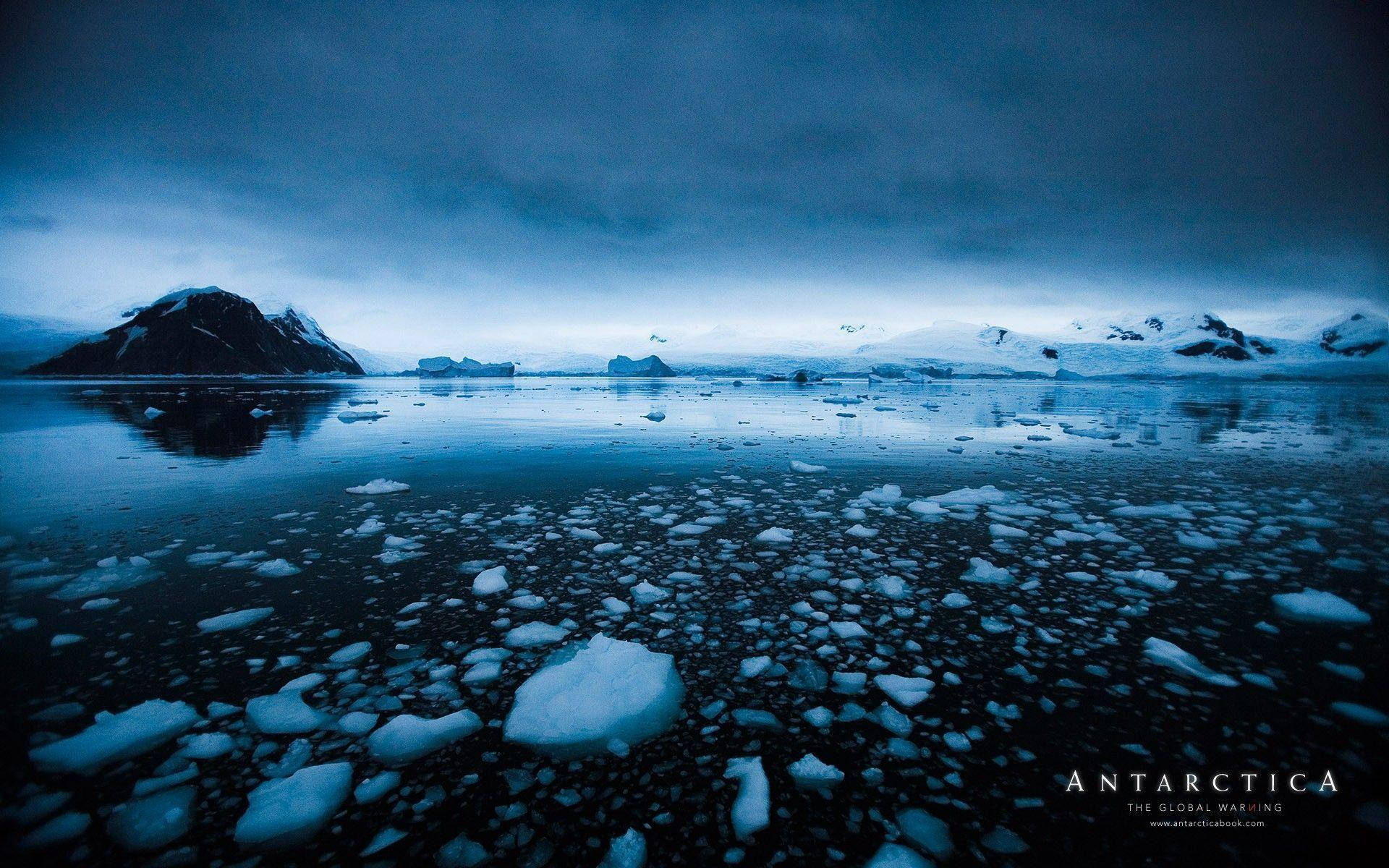 Antarctica Hundred Floating Ice Wallpaper
