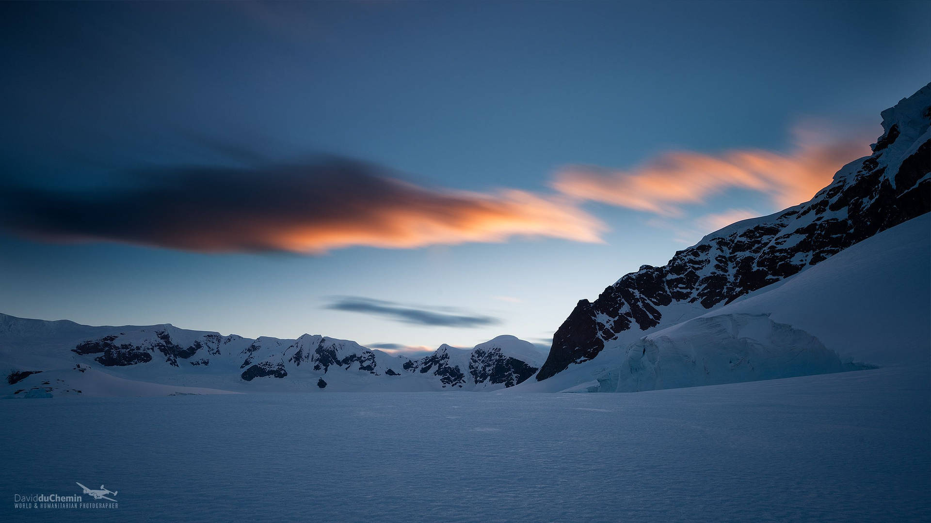 Antarctica Rocks Covered Snow Wallpaper