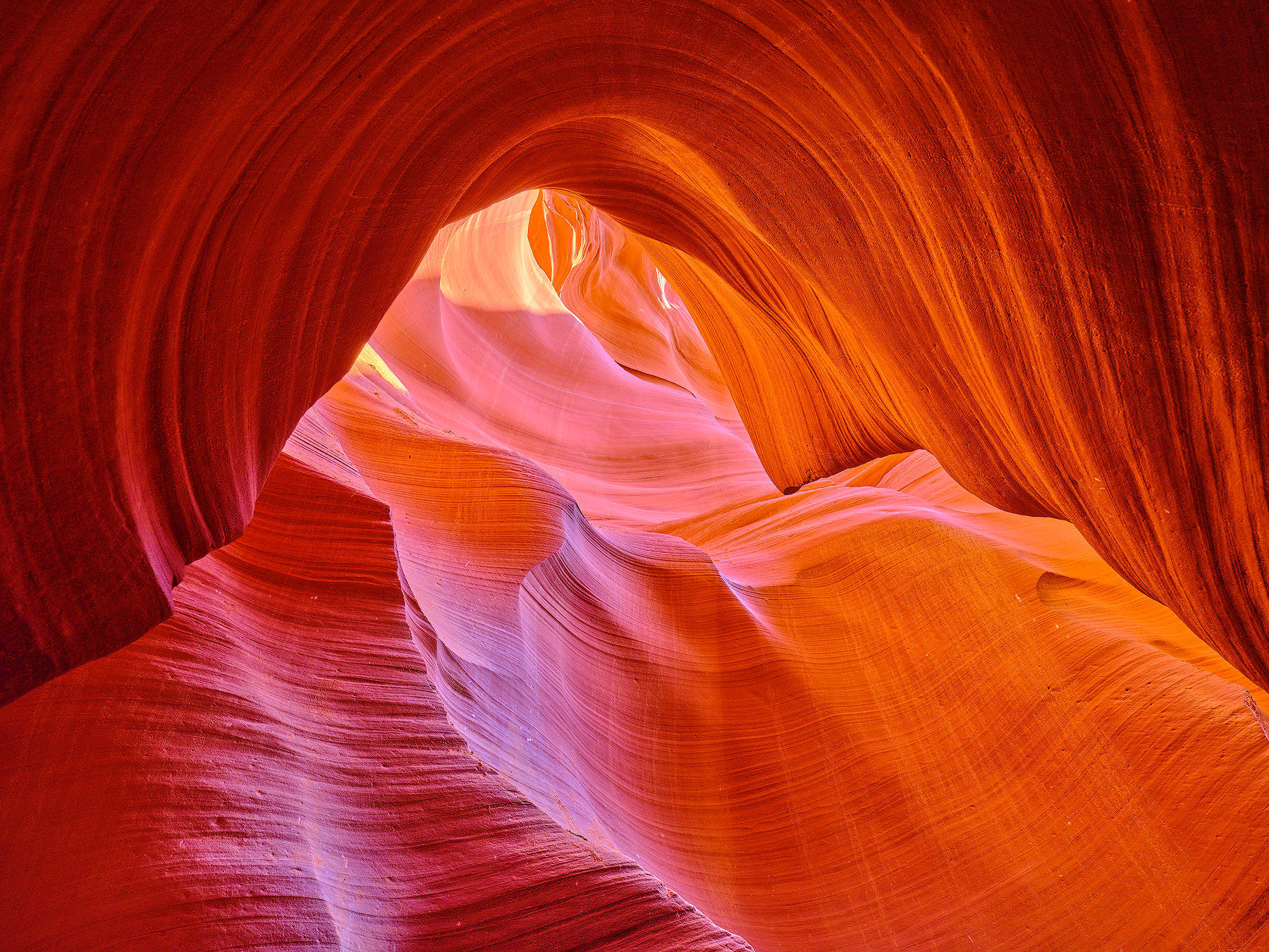 Colorescálidos Del Antelope Canyon Fondo de pantalla