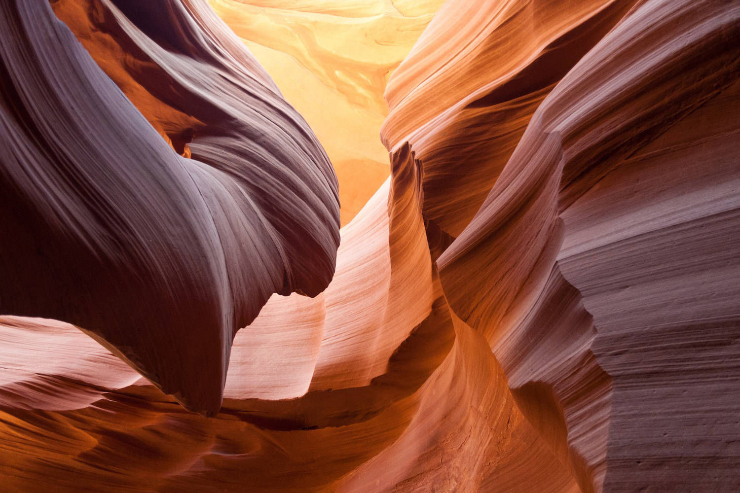 Antelope Canyon Winding Surface Wallpaper