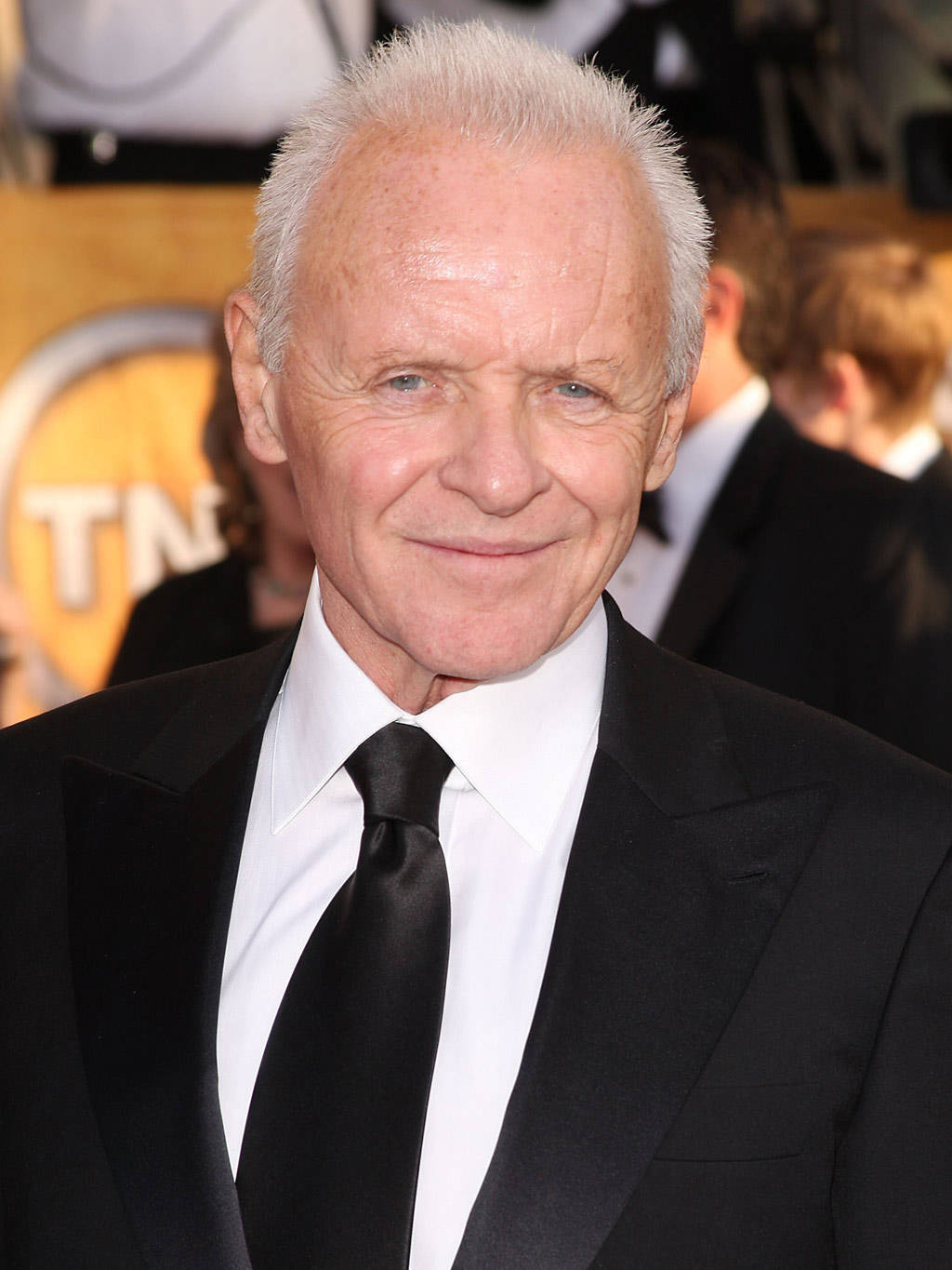 Anthonyhopkins Ler. (note: This Sentence Can Be Used In The Context Of Computer Or Mobile Wallpaper Featuring A Photo Of Anthony Hopkins Smiling.) Wallpaper