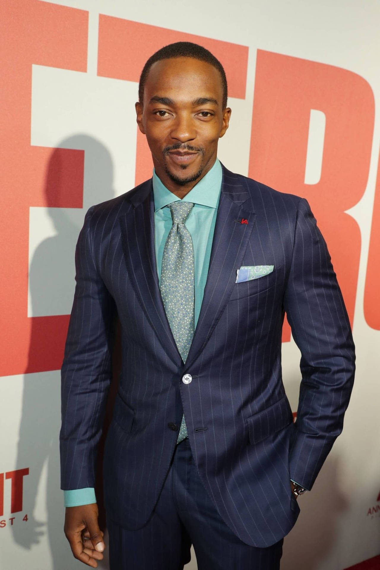 Anthony Mackie At Detroit Premiere 2017 Wallpaper