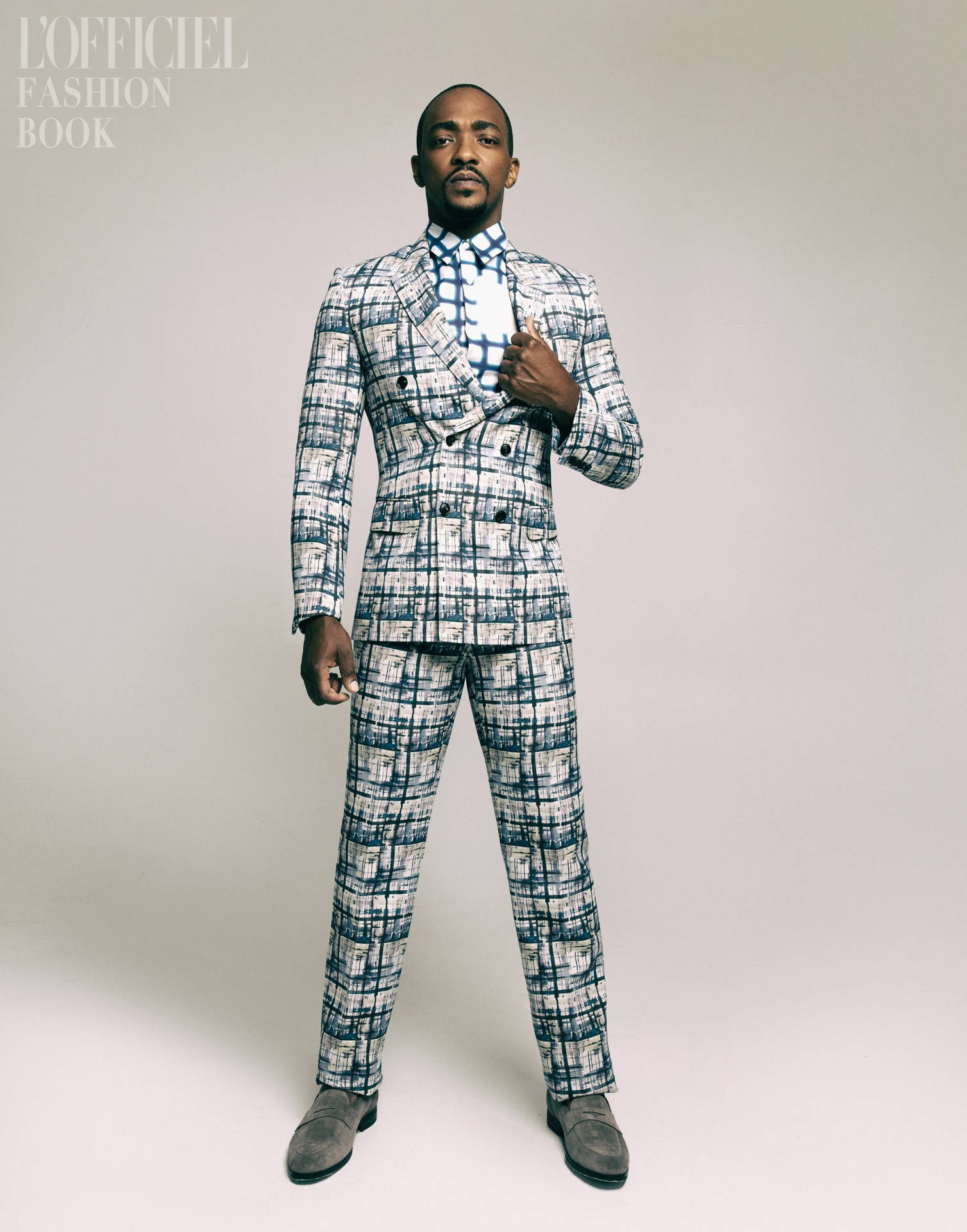 Anthony Mackie For L'Officiel Fashion Wallpaper