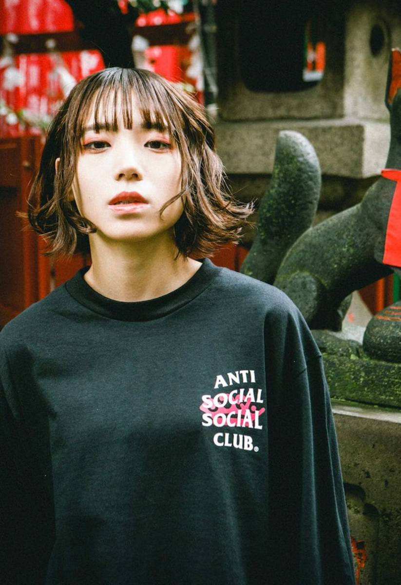 Anti Social Social Club Shirt Woman Wallpaper