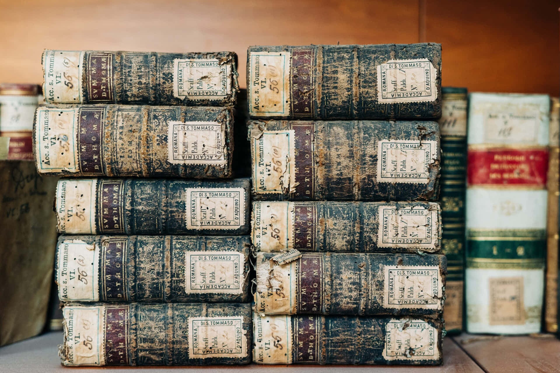 Antique_ Books_ Collection Wallpaper