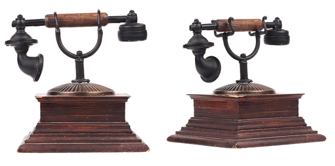 Antique Brass Telescope Bookends PNG