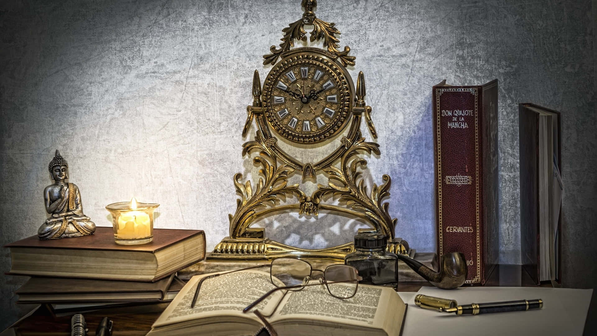Antique Clock And Vintage Books Wallpaper