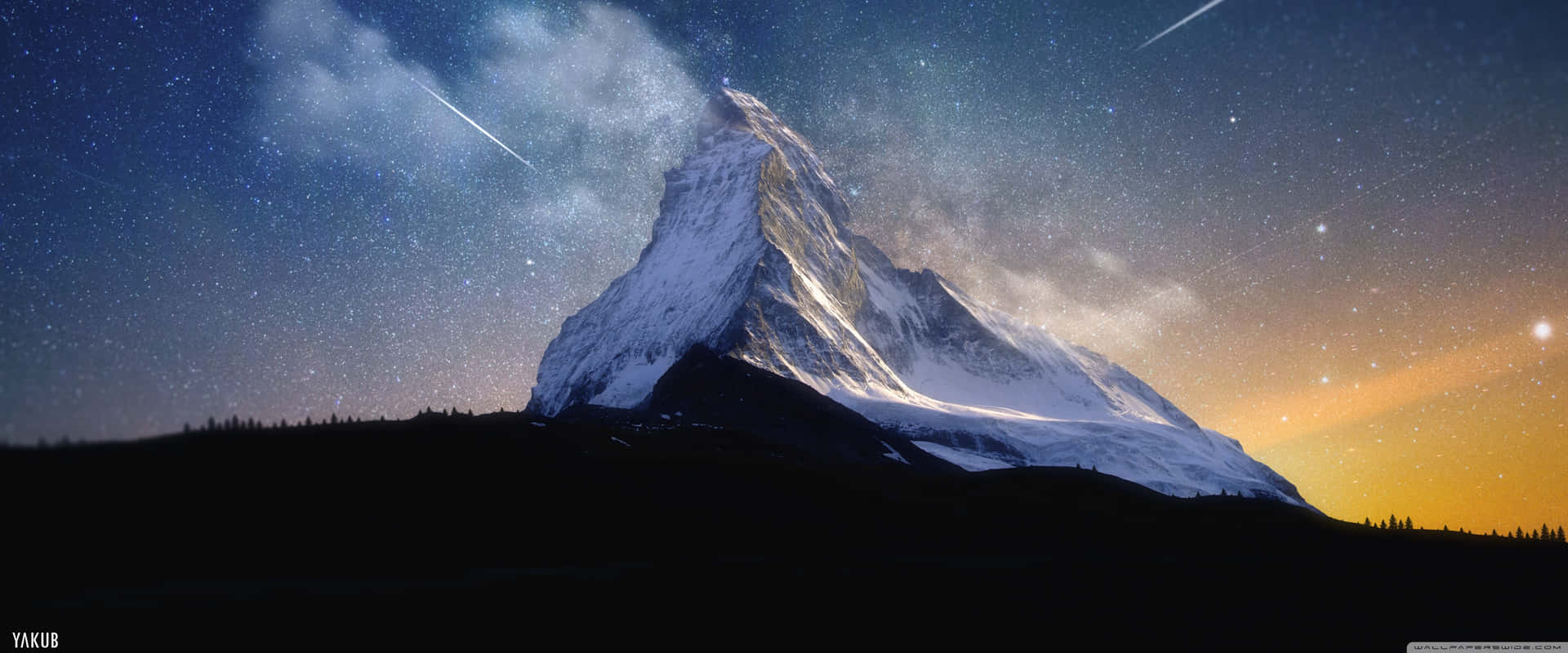 Etbjerg Med Stjerner Og En Meteor I Himlen Wallpaper