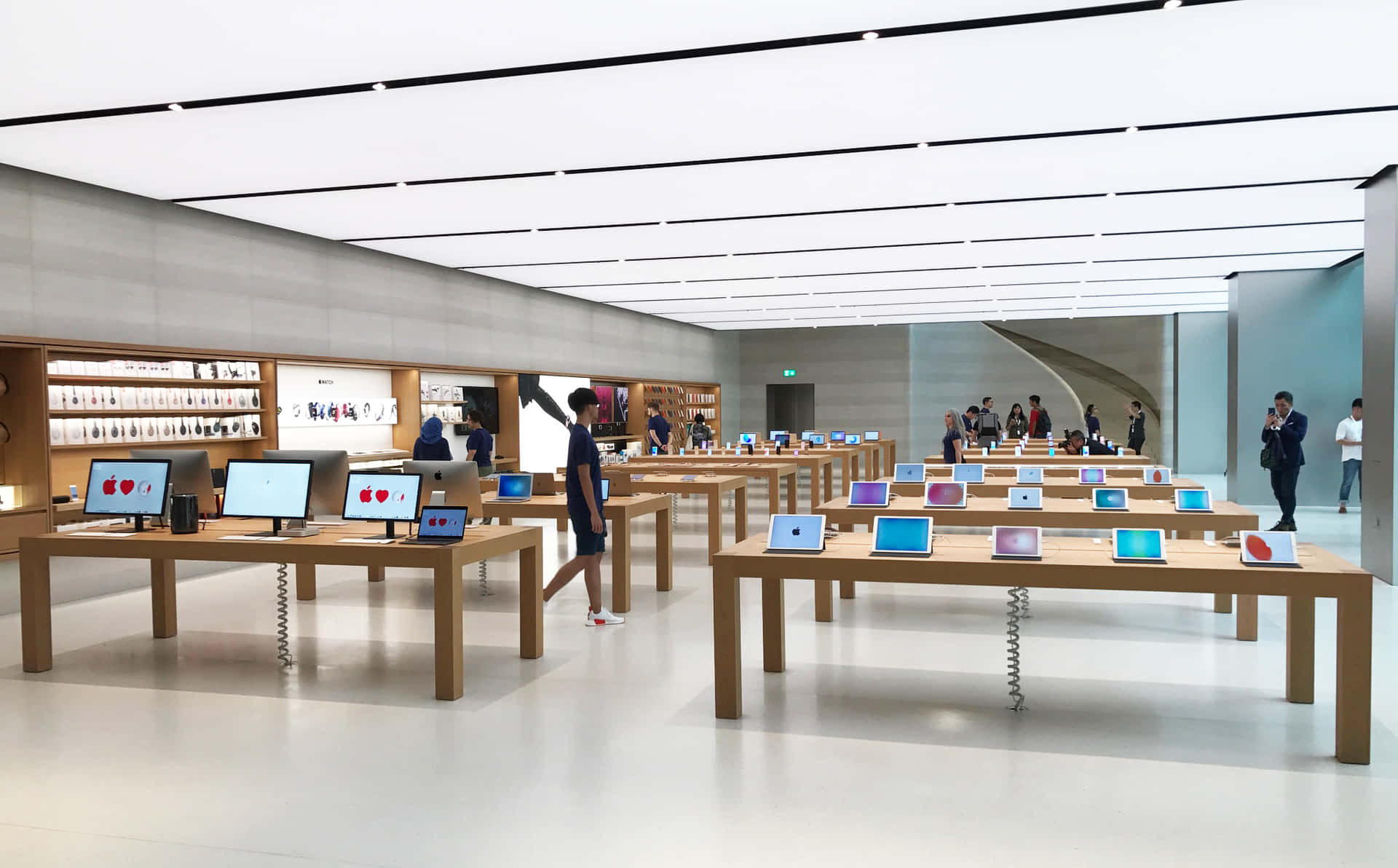 Apple Store Interior Display Tables Wallpaper