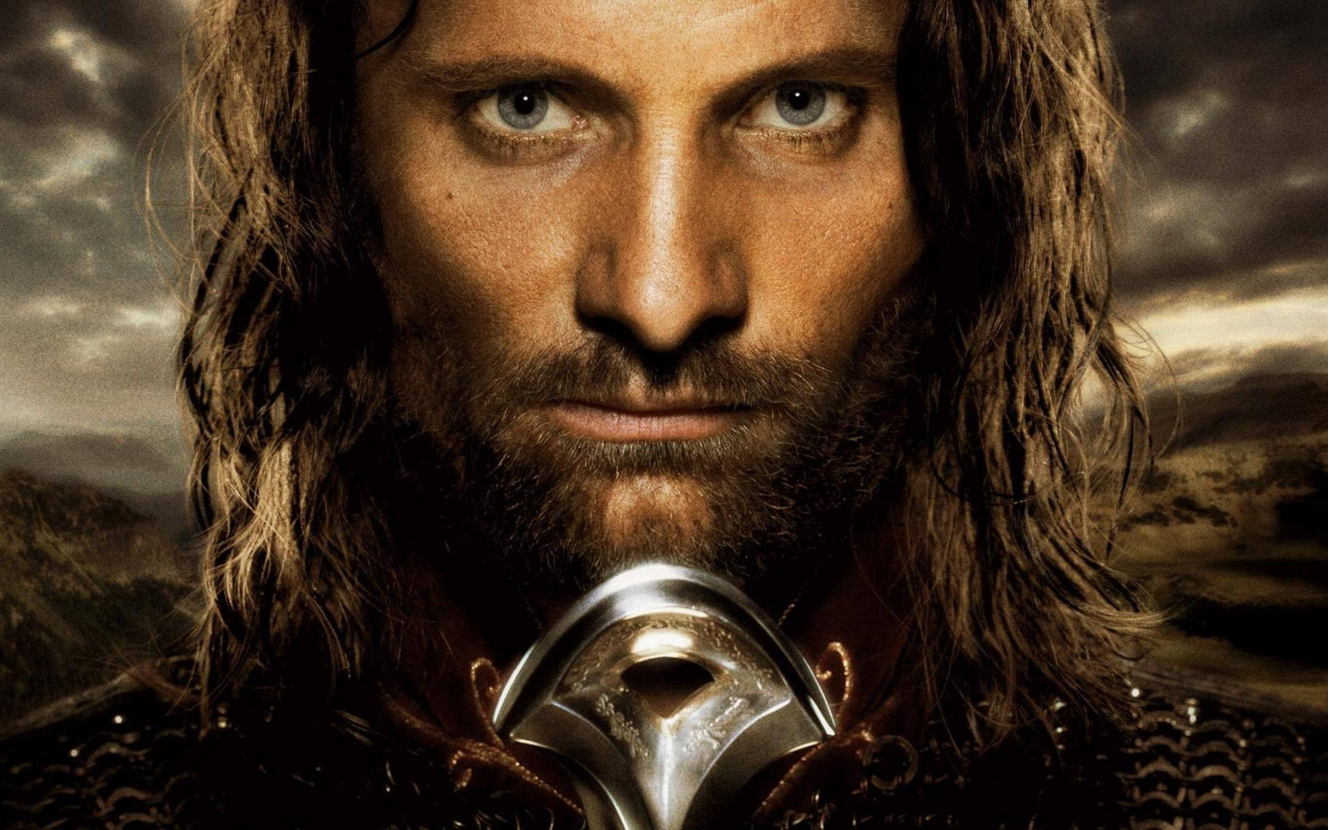 Viggo Mortensen as Aragorn in The Lord of the Rings Wallpaper