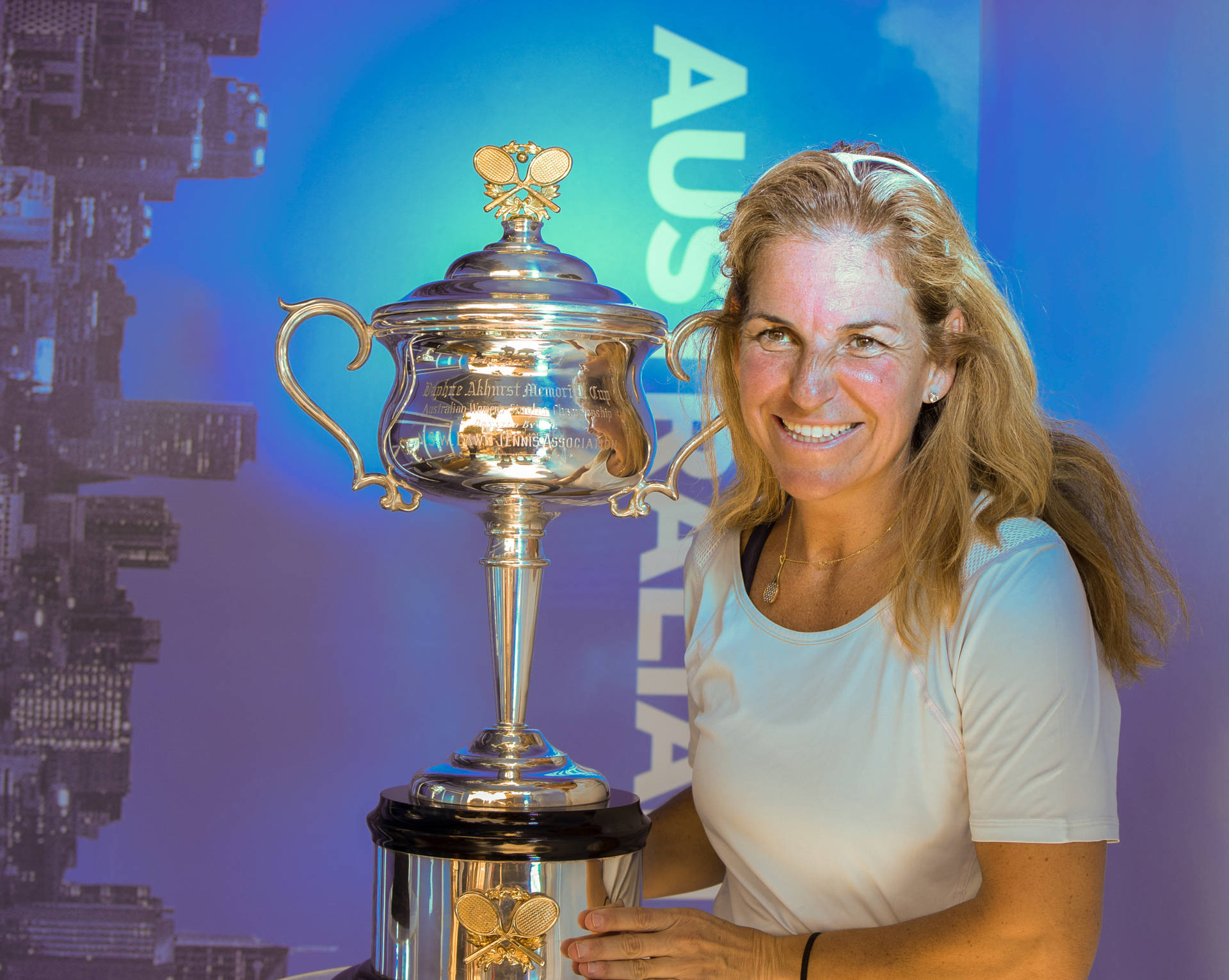 Arantxasánchez Vicario-trofén 2016 Australian Open. Wallpaper