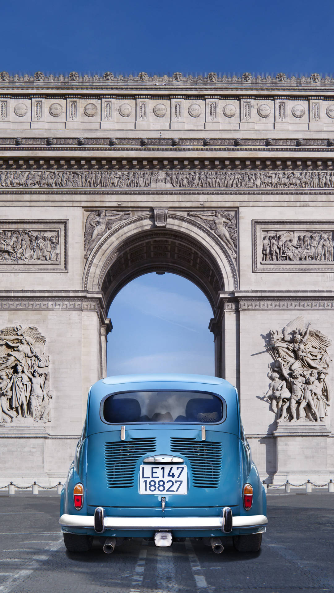 Arc De Triomphe Blue Car Wallpaper