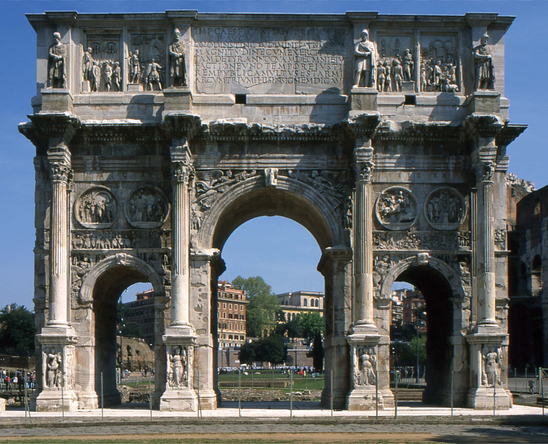 Arch Of Constantine From The Front Picture
