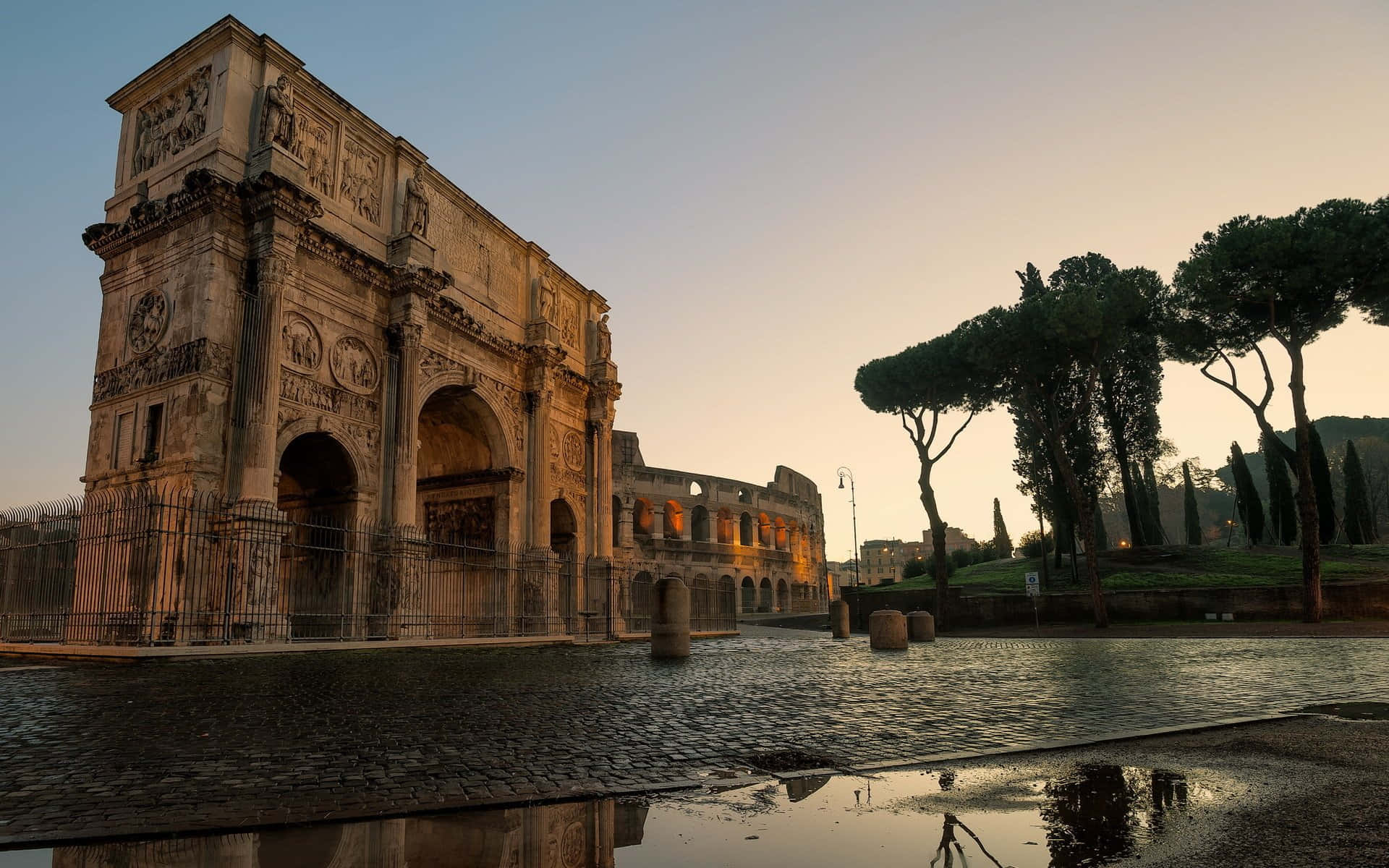 Arch Of Constantine In Front Of Colosseum Picture