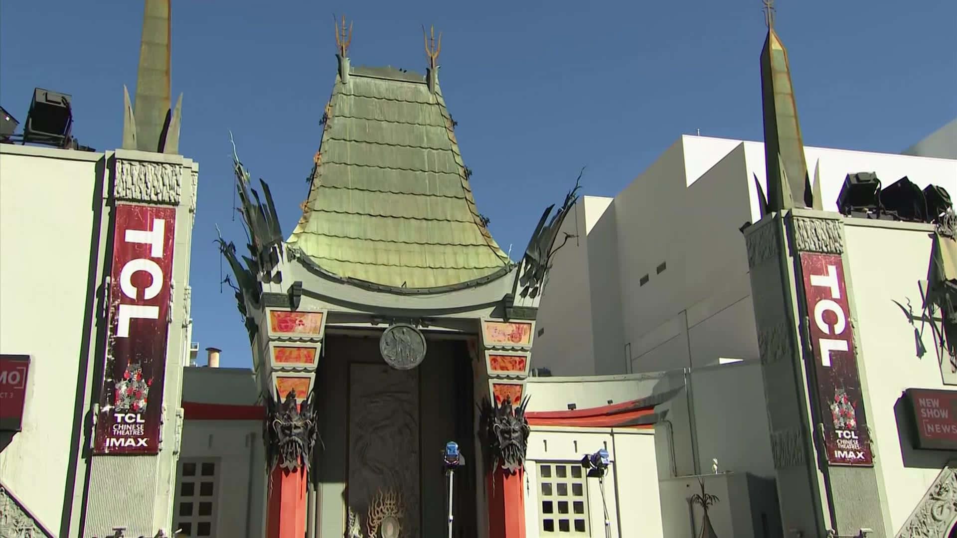Architecture Of Graumans Chinese Theatre Wallpaper