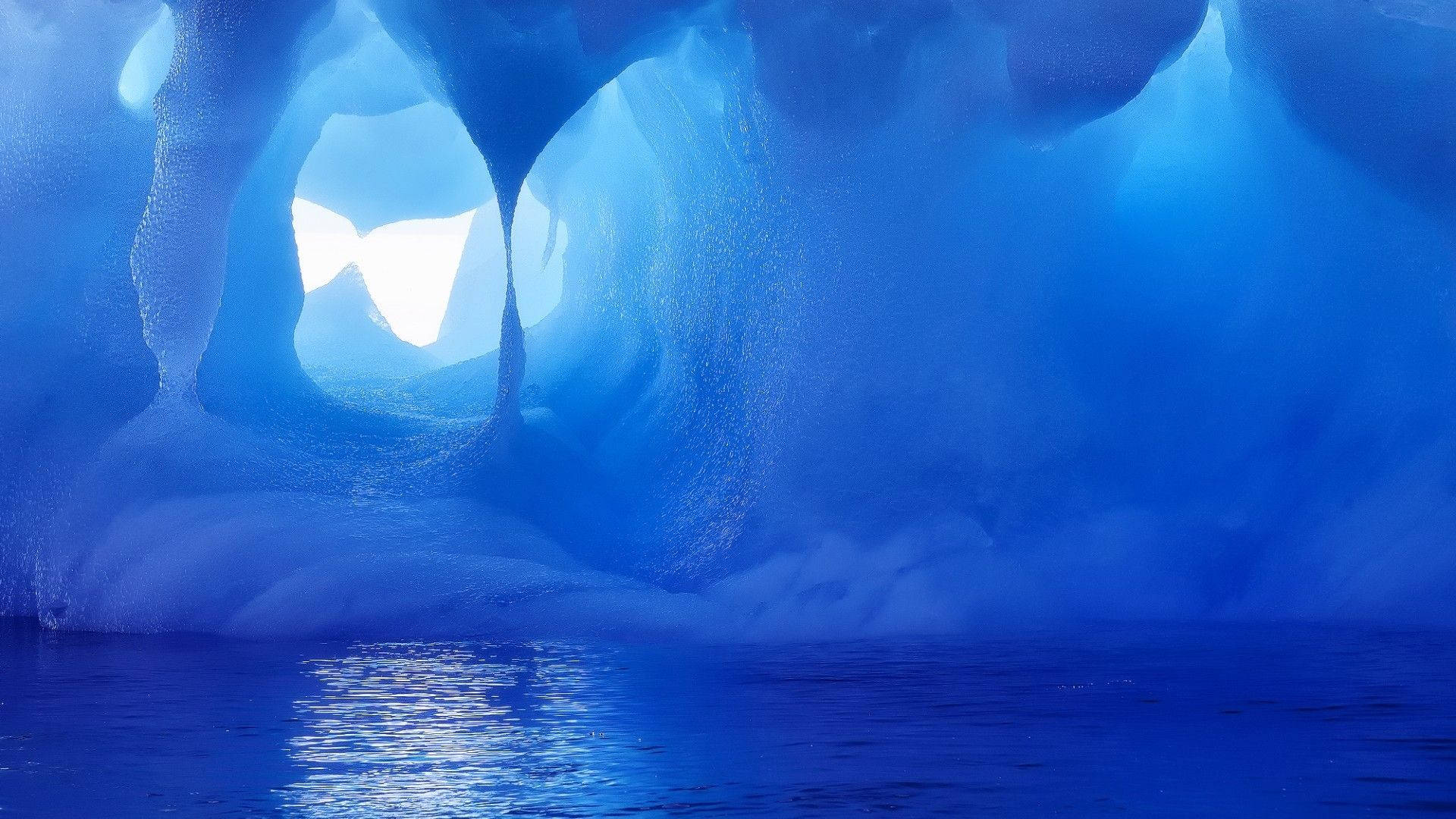 Cavernade Hielo Ártico. Fondo de pantalla