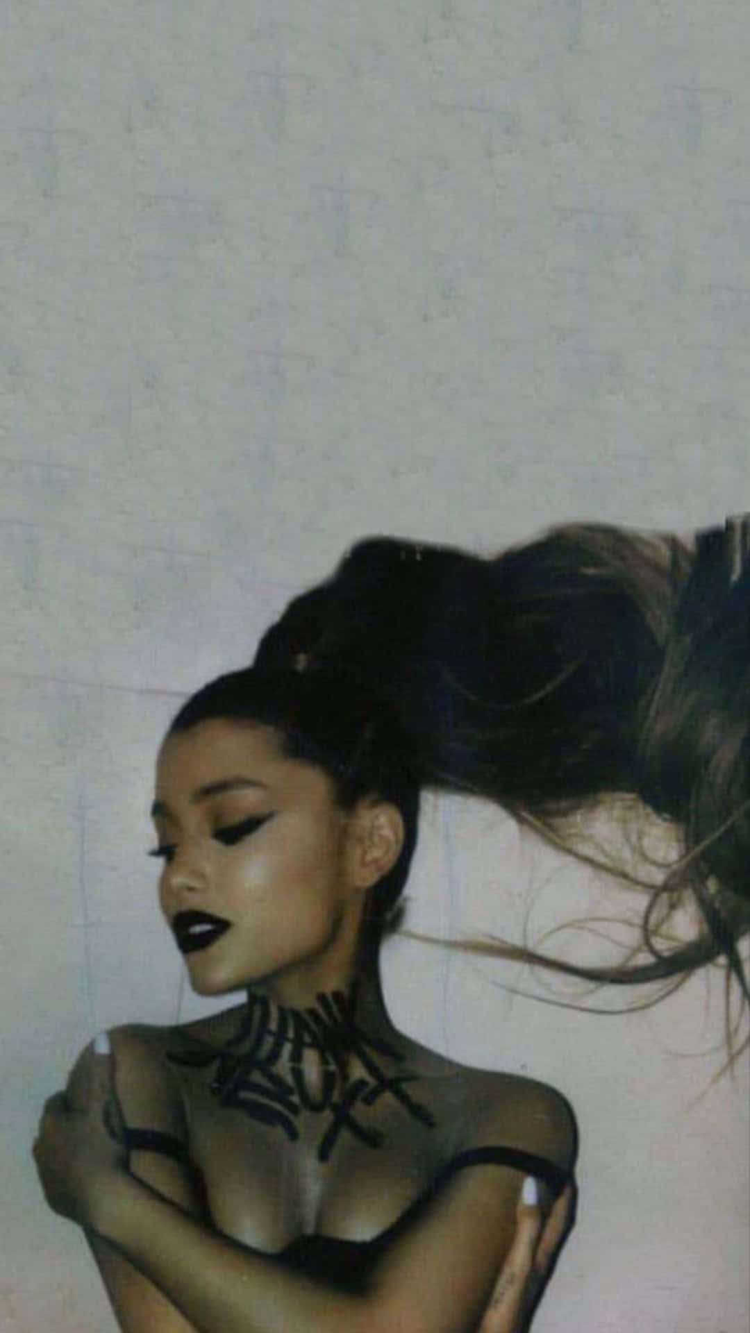 Ariana Grande Thank U Next Pose Wallpaper