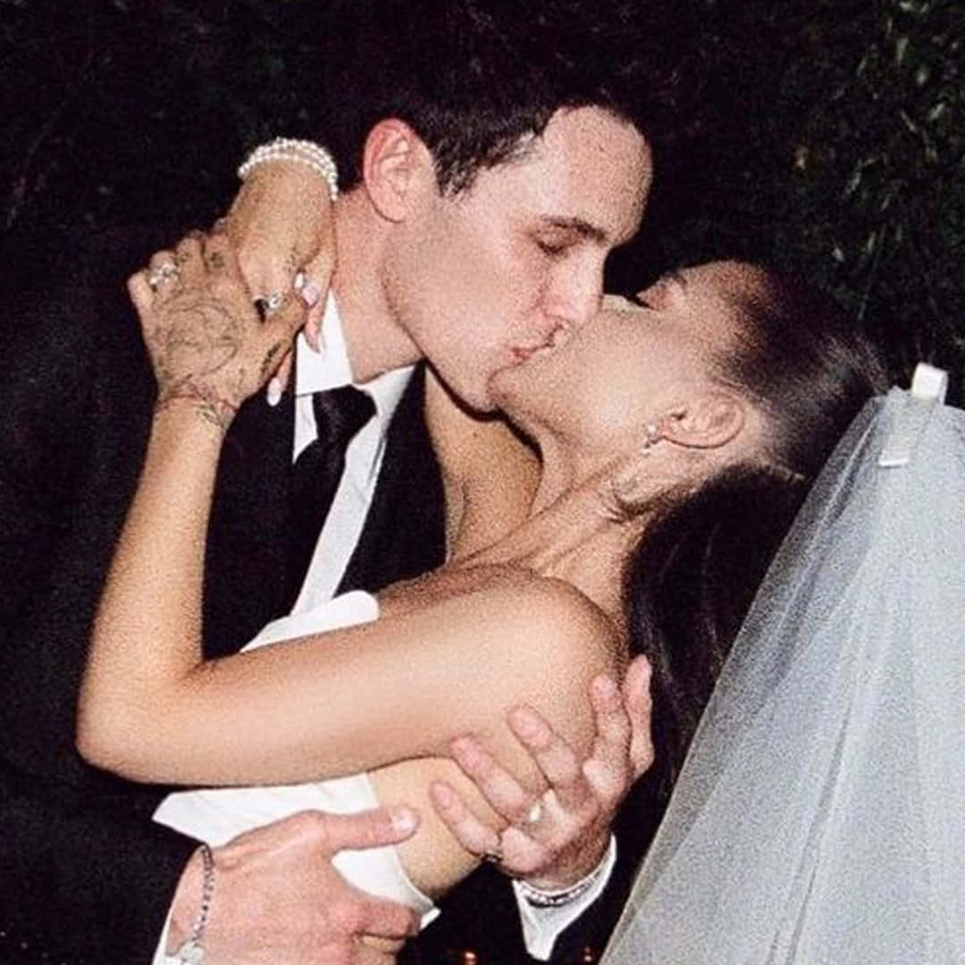Ariana Grande And Dalton Wedding Kisses Picture