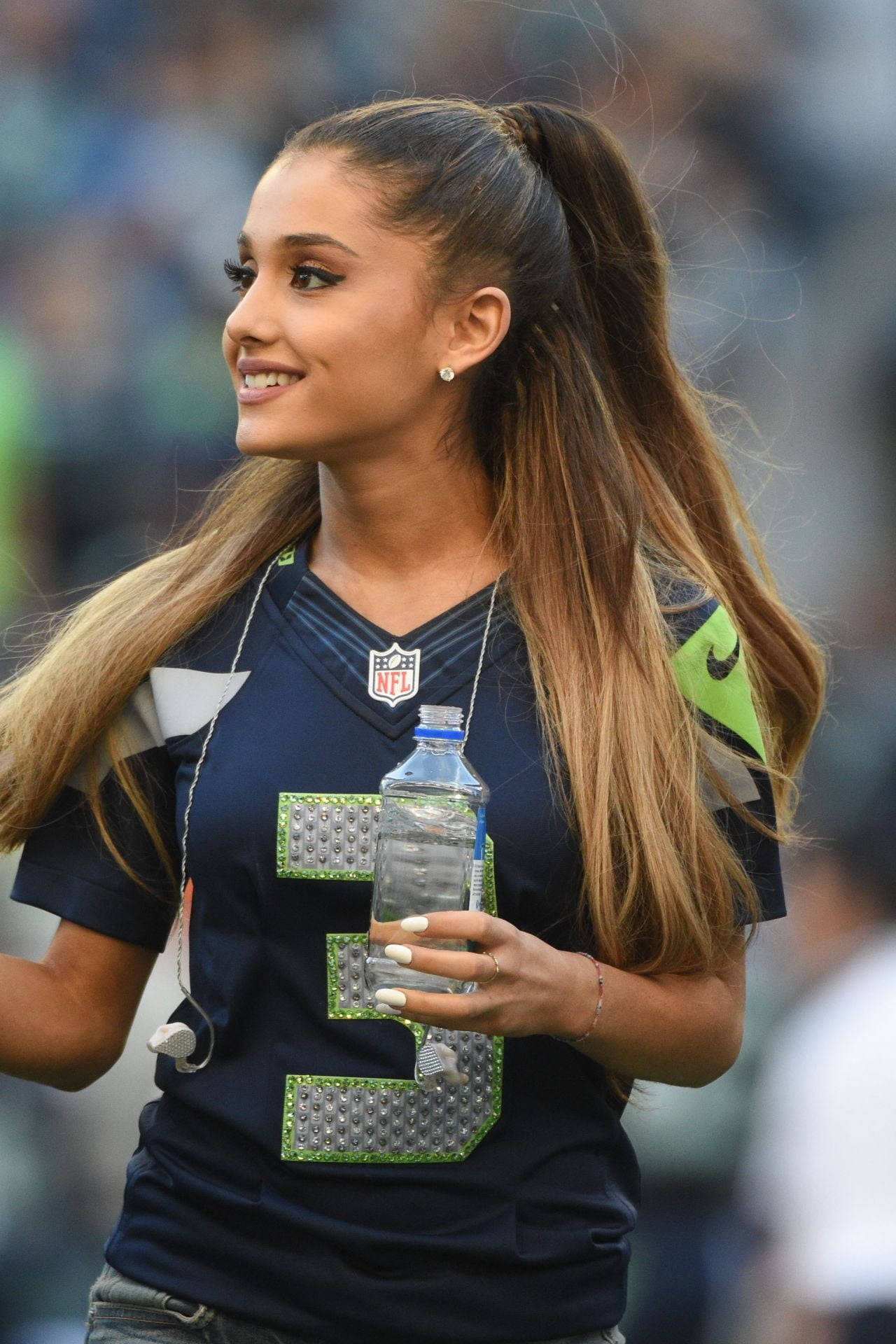 Ariana Seattle Seahawks Wallpaper