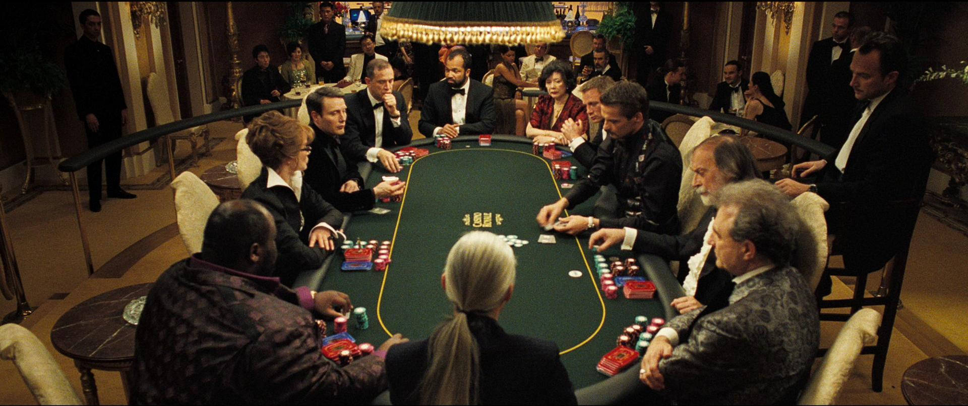 Aristokraterspelar Vid Pokerbordet. Wallpaper