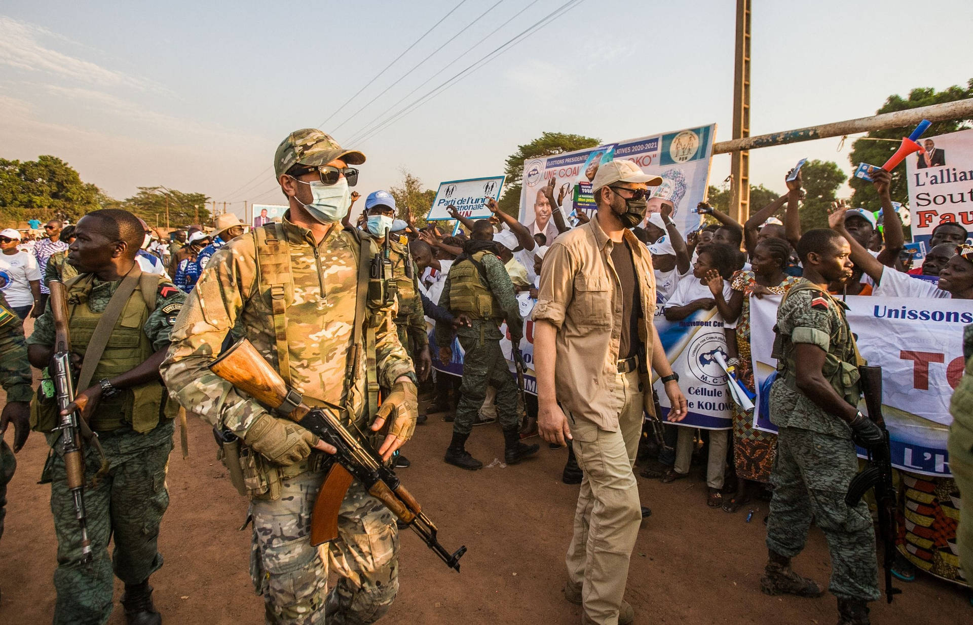 Armed Military In Central African Republic Wallpaper