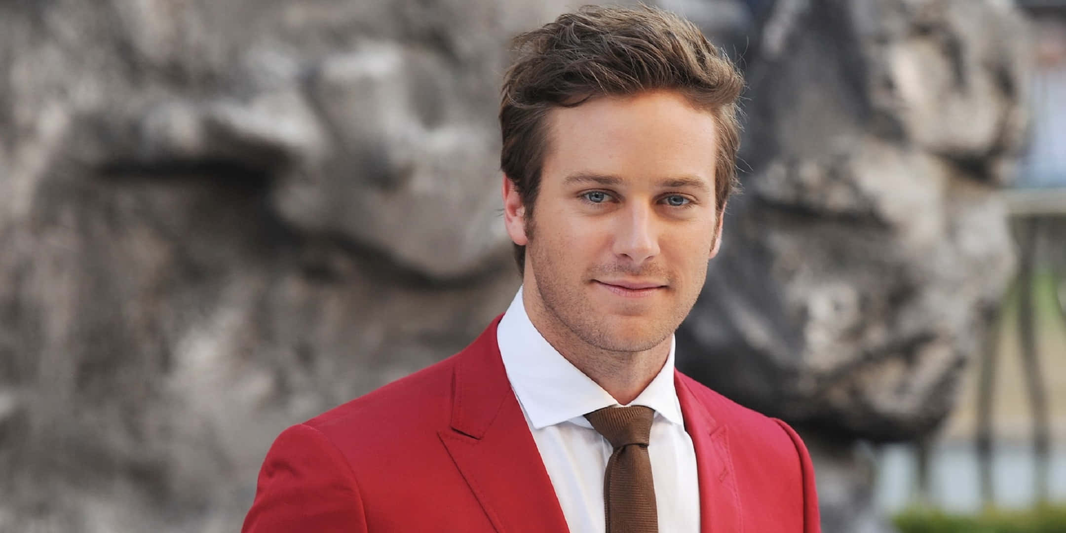 Armie Hammer looks dashing at the Golden Globes