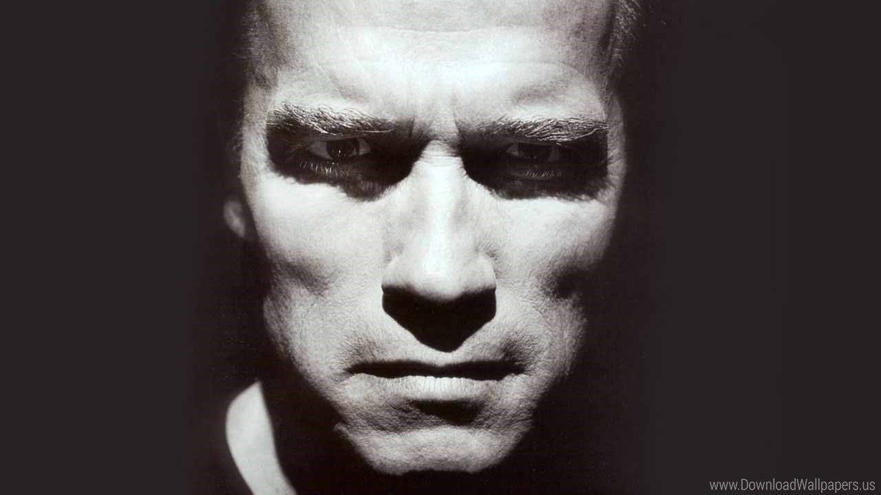 Arnold Schwarzenegger Fierce Face Background