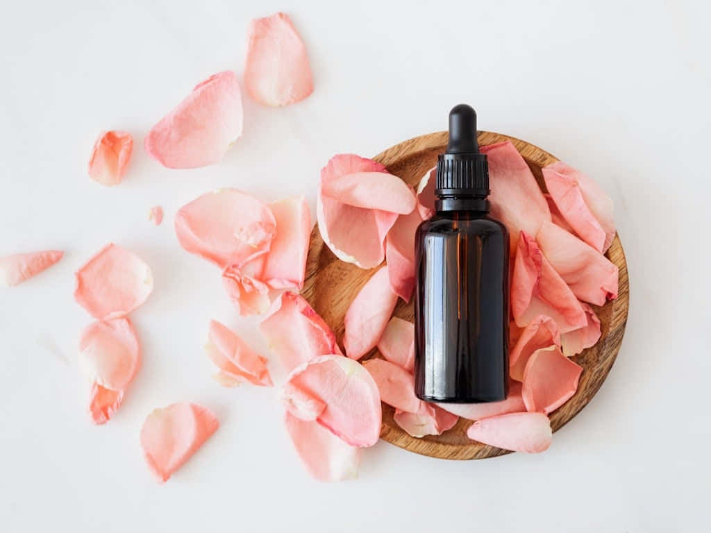 Using Essential Oils to Aromatherapize Your Home Wallpaper